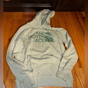 Women’s north face hoodie